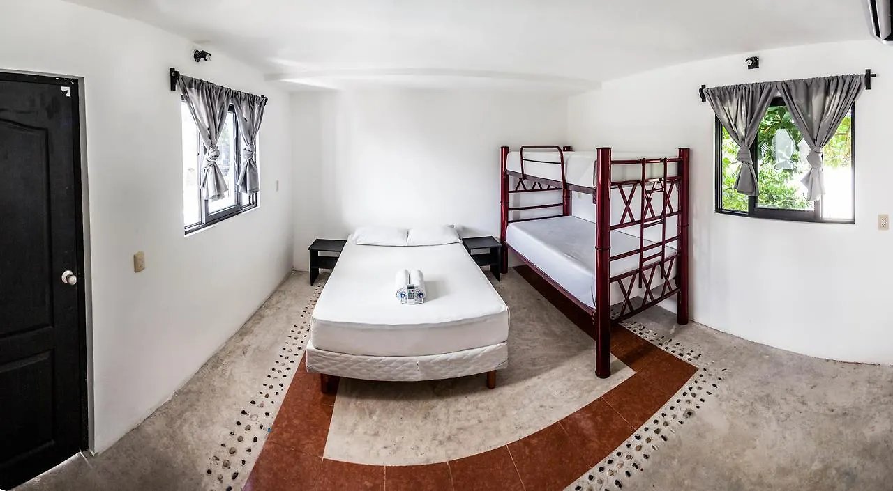 Hostel Babel Tulum